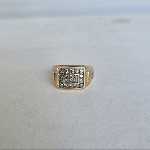 Mens solid 14k yellow gold Genuine diamonds cluster signet ring
